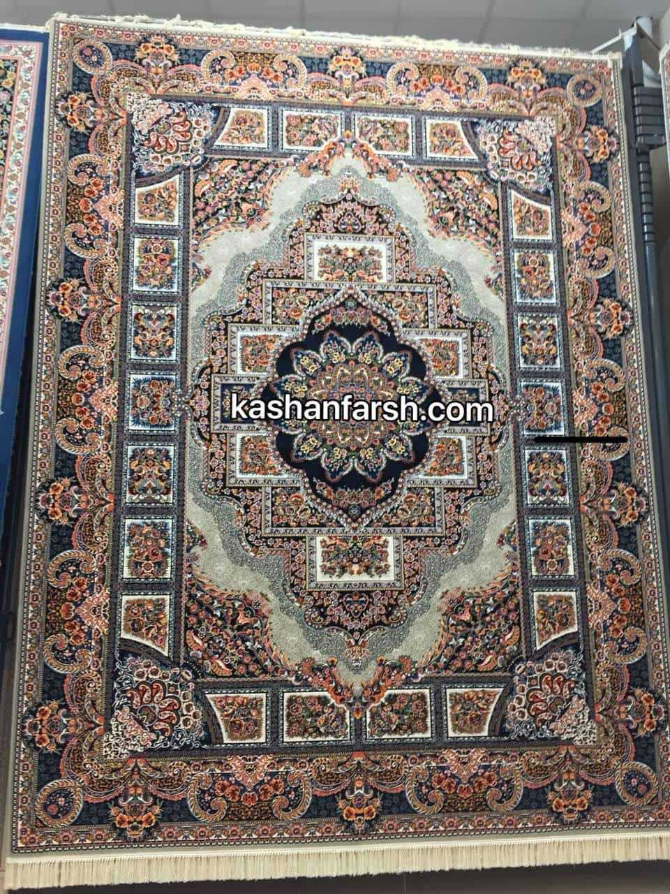 فرش ماشینی حوض نقره 700 شانه