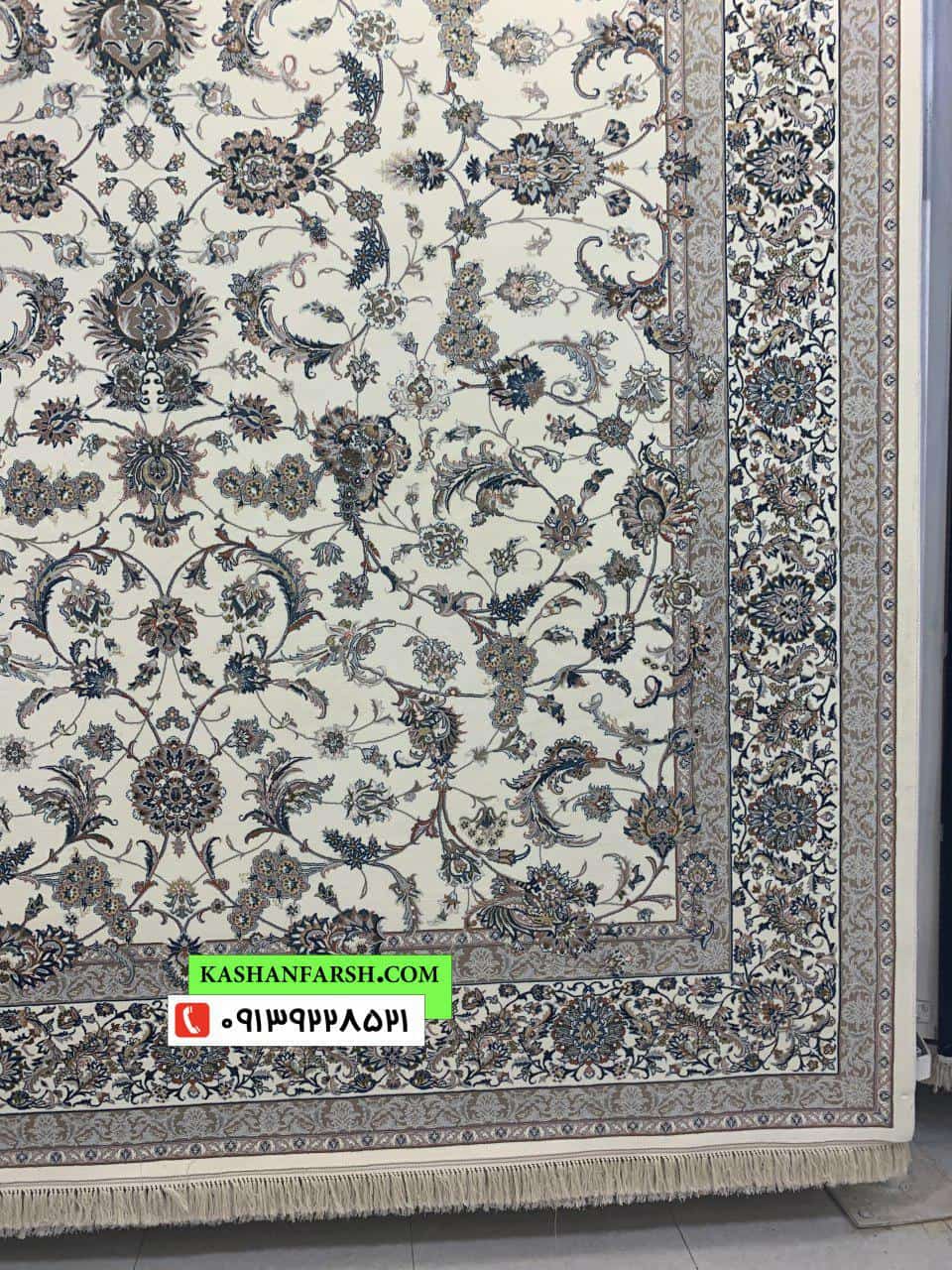 فرش کاشان طرح افشان نایین 700 شانه