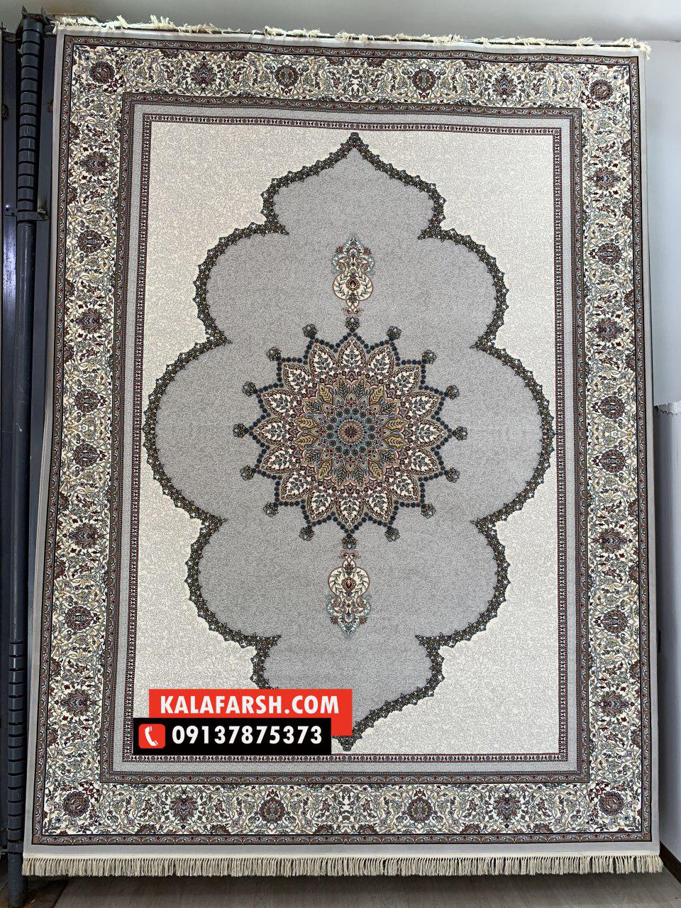 فرش کاشان طرح آریا 700 شانه