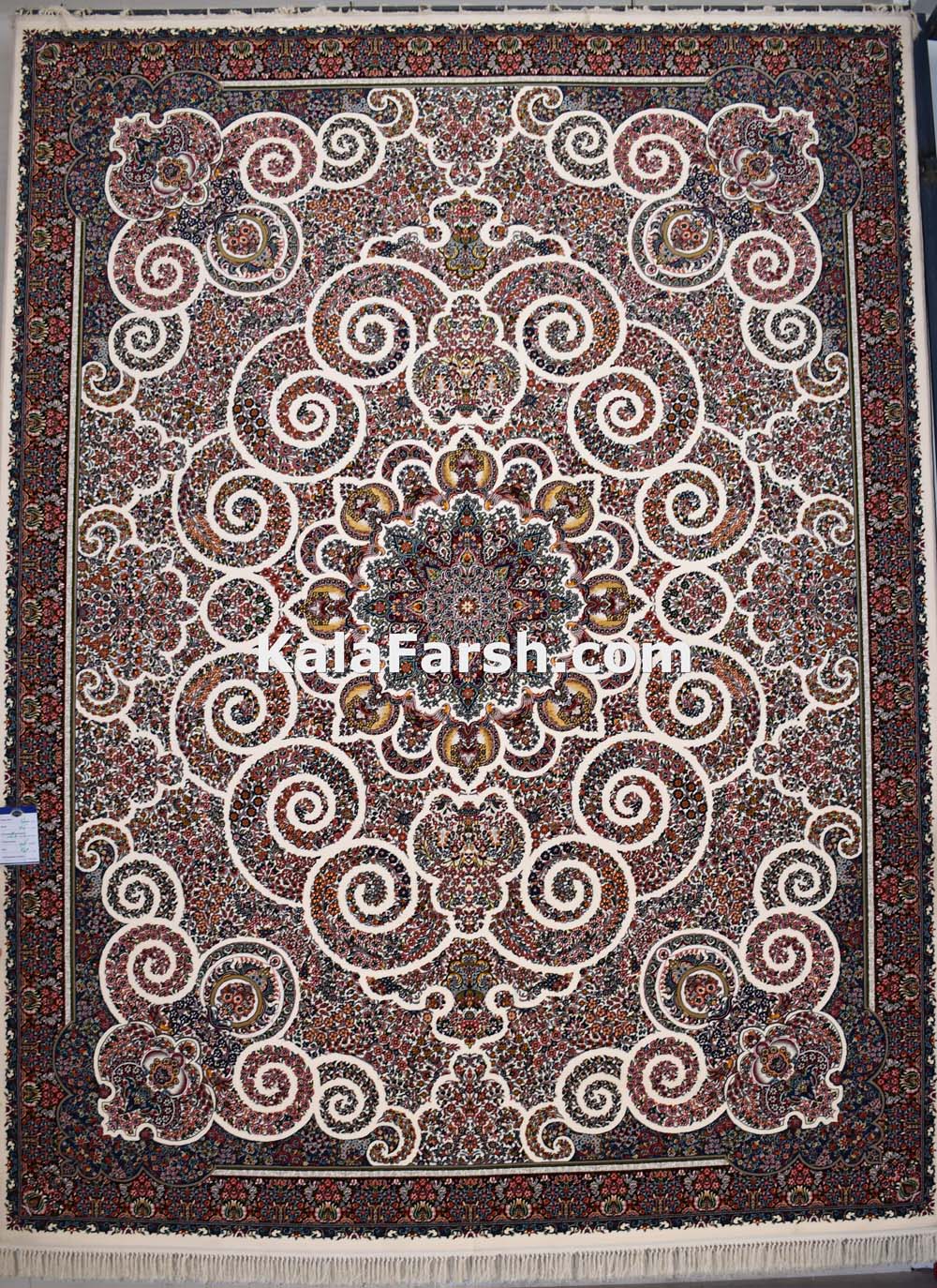 فرش ماشینی طرح میترا 700 شانه